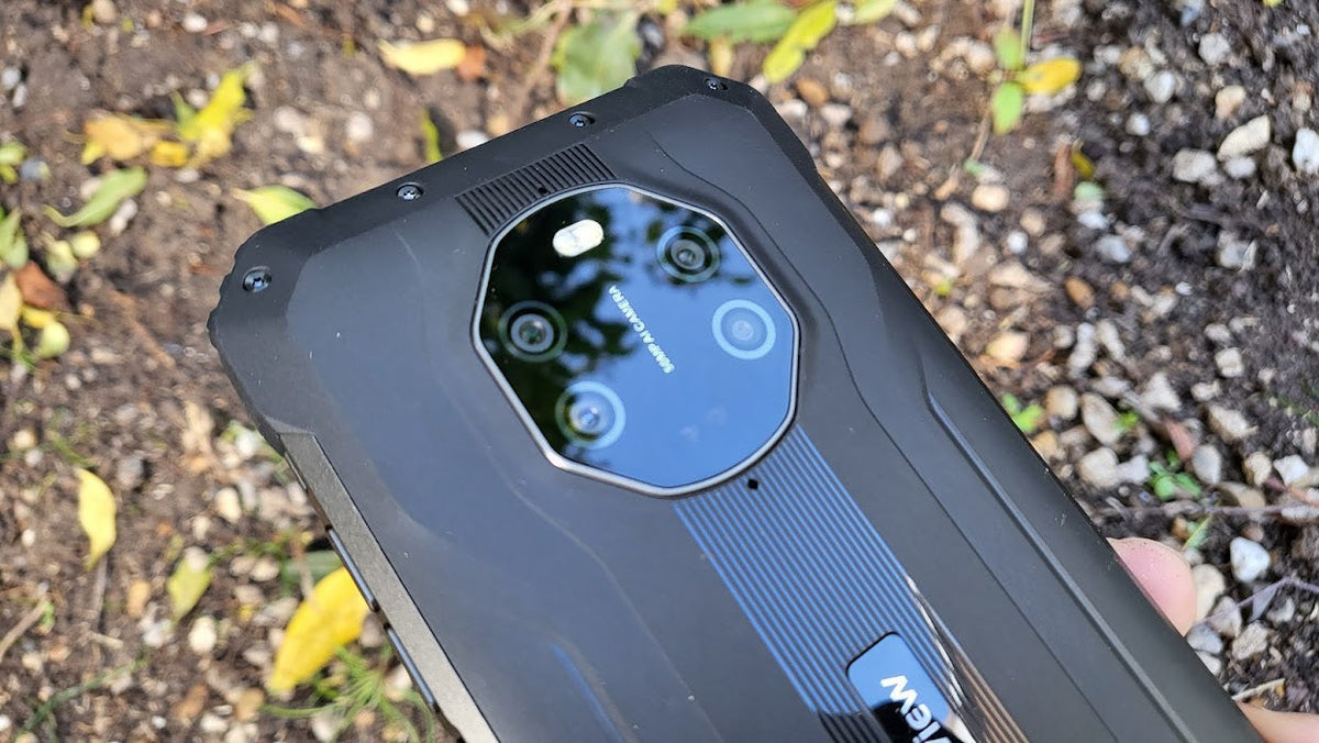 Best smartphone for running Drop-, water-resistant armband-friendly smartphone for runner